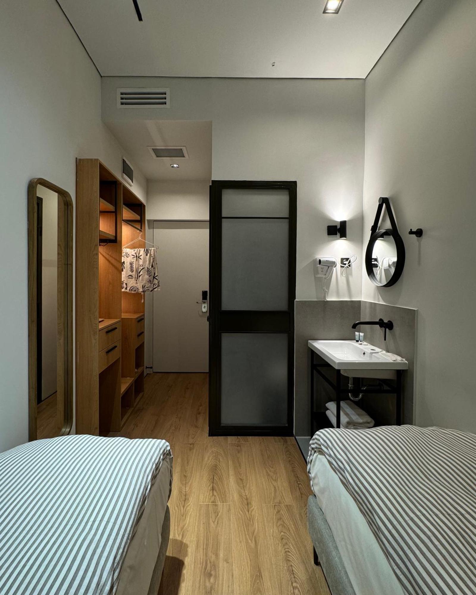 אלמטי Mosh Mosh Boutique Hotel מראה חיצוני תמונה