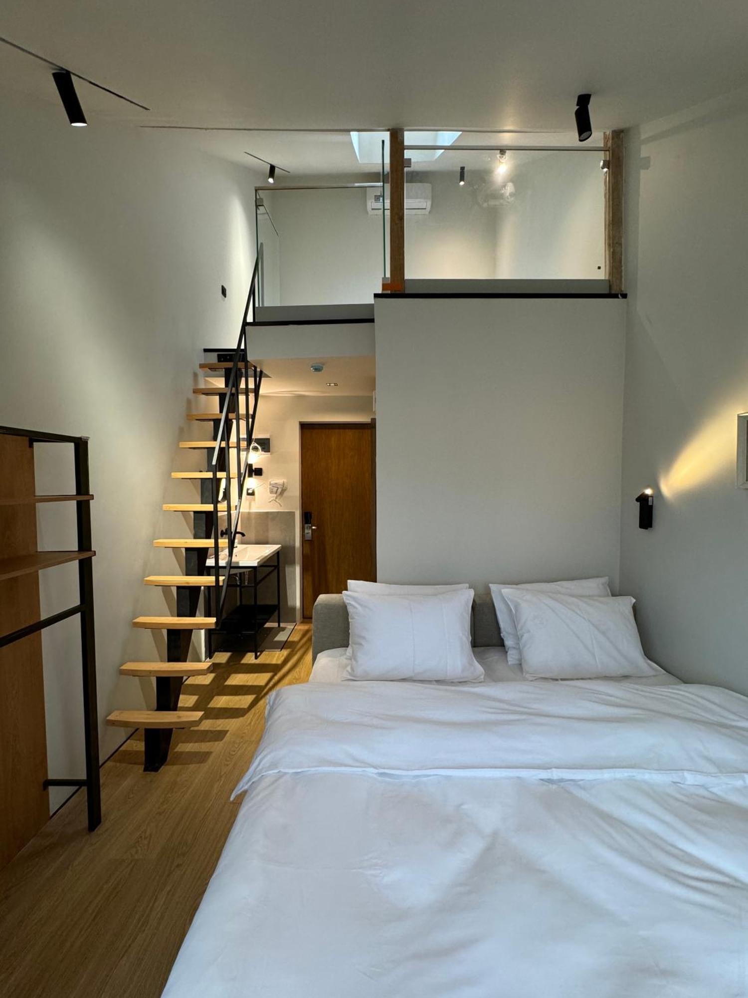 אלמטי Mosh Mosh Boutique Hotel מראה חיצוני תמונה
