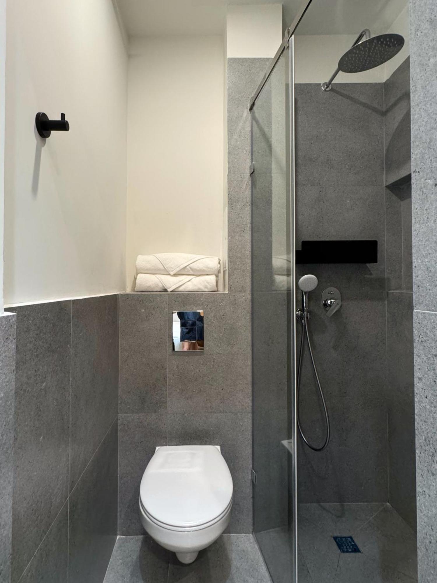 אלמטי Mosh Mosh Boutique Hotel מראה חיצוני תמונה